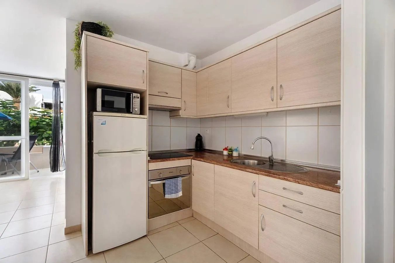 أرونا Casa Lizzy - Appartamento Con Vista Giardino N325 إسبانيا