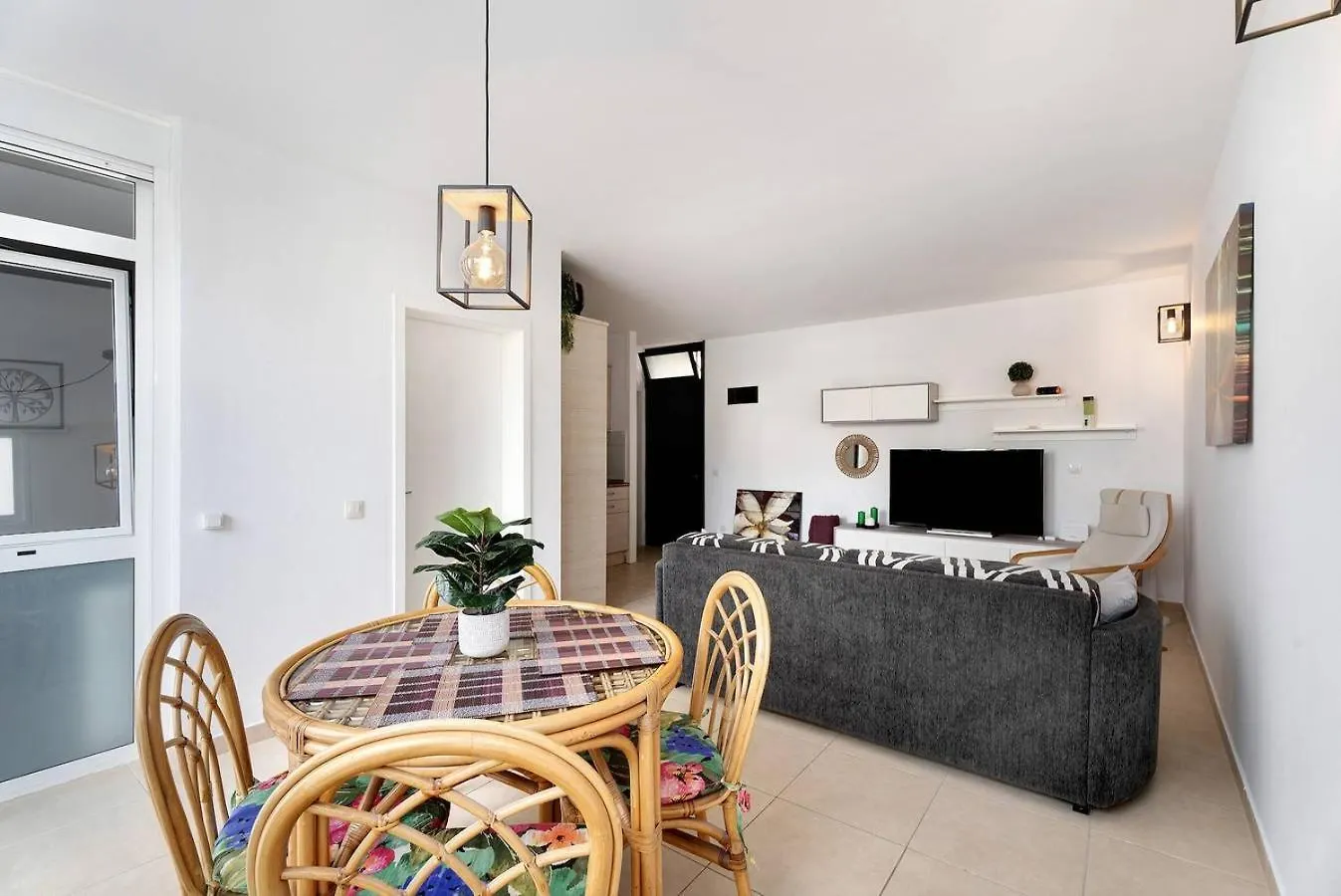 أرونا Casa Lizzy - Appartamento Con Vista Giardino N325 شقة فندقية